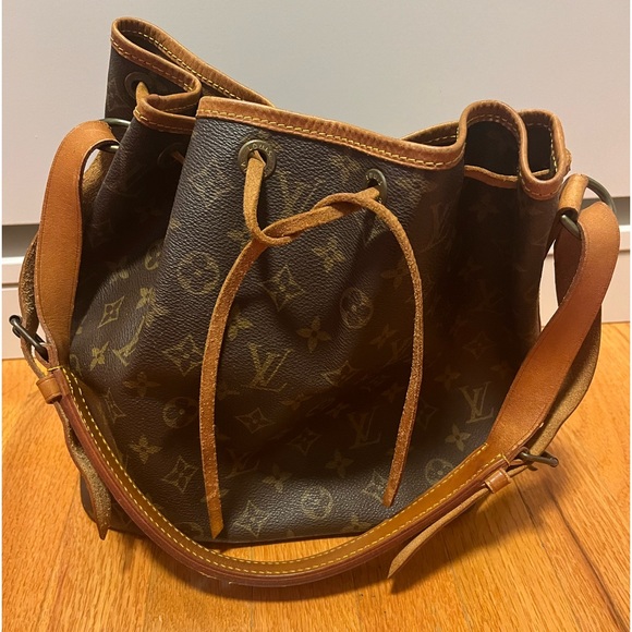 Louis Vuitton Noe Drawstring Bag - Picture 3 of 11
